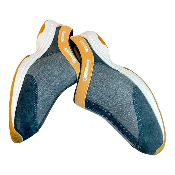 Easy Spirit Women's Travelport 19 Blue Walking Mule Sneakers Preowned Like New - Picture 2 of 9